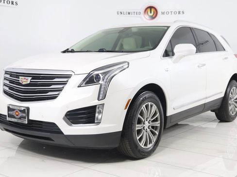 Used 2017 Cadillac XT5 Luxury w/ Driver Awareness Package image 5
