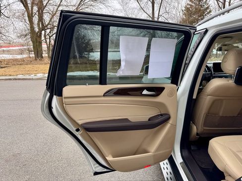 Used 2018 Mercedes-Benz GLS 450 GLS 450 image 17