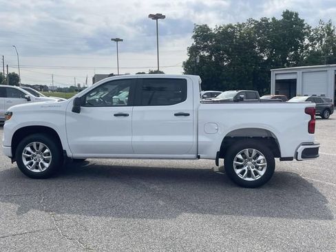New 2026 Chevrolet Silverado 1500 Custom RWD image 6