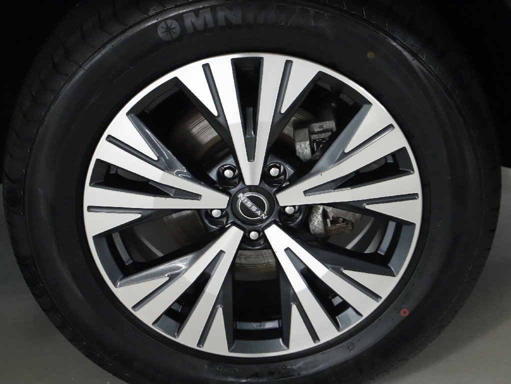 Certified 2023 Nissan Rogue SV AWD/4WD image 11