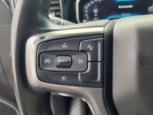 Used 2024 Chevrolet Silverado 2500 LT image 30