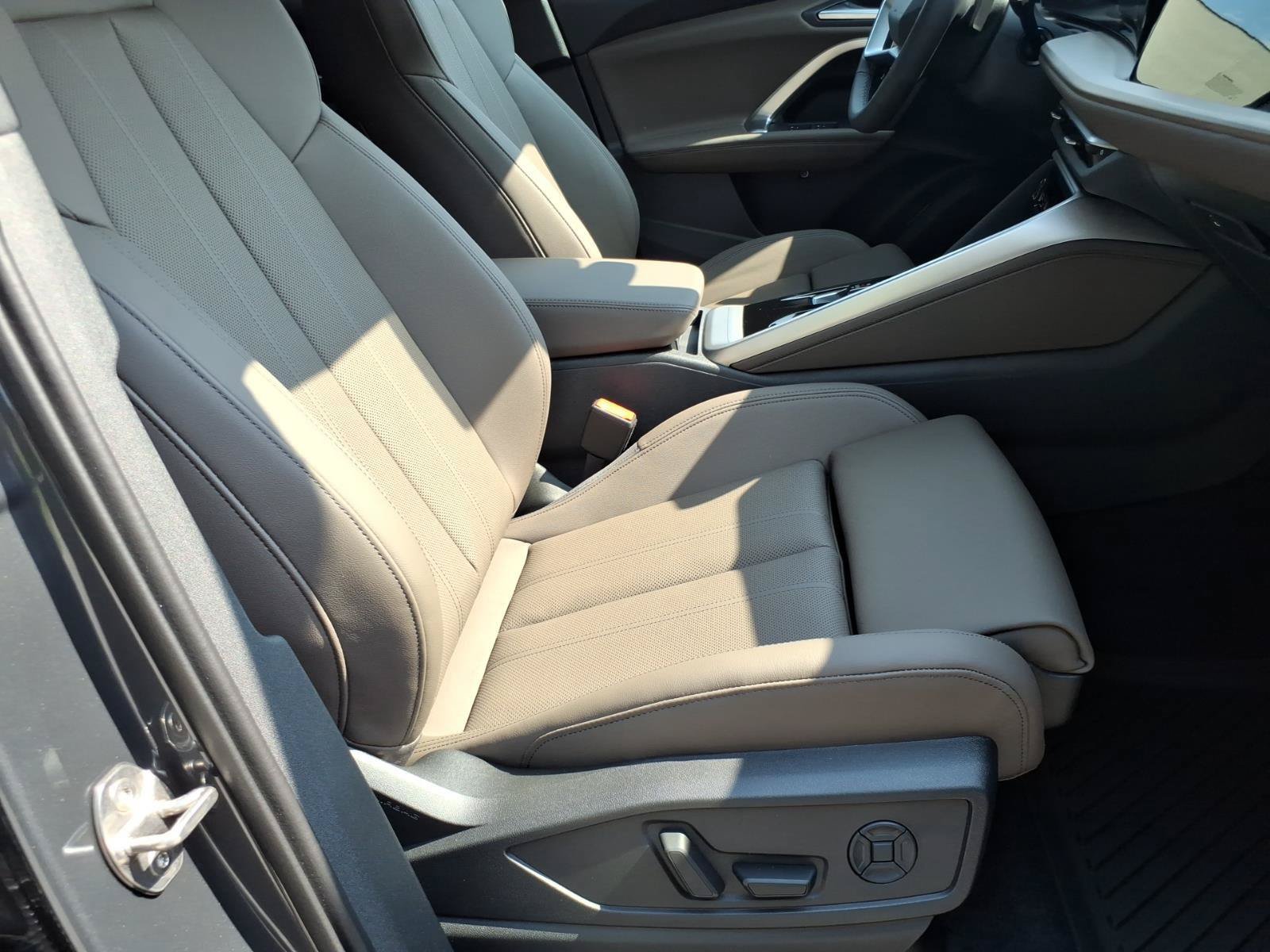 New 2026 Audi Q5 Premium Plus AWD/4WD image 23