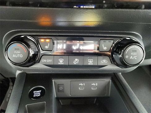 New 2026 Nissan Kicks SV w/ SV Premium Package image 29