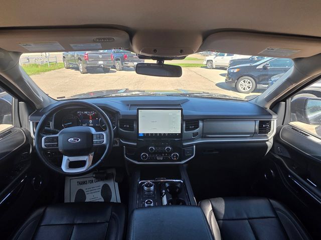 Used 2024 Ford Expedition Max XLT AWD/4WD image 18