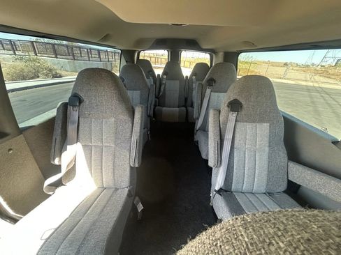 Used 2015 Chevrolet Express 3500 LT w/ LT Preferred Equipment Group RWD image 19