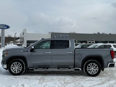 Used 2022 GMC Sierra 1500 SLT image 42