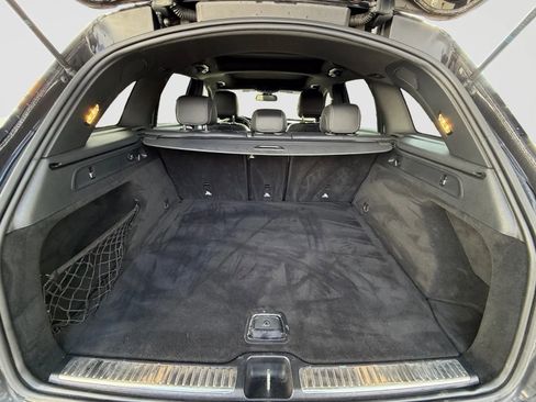 Used 2018 Mercedes-Benz GLC 300 4MATIC image 14