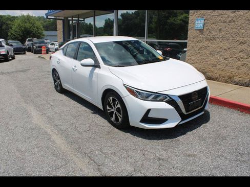 Used 2020 Nissan Sentra SV FWD image 1