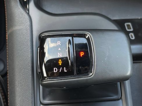 Used 2025 GMC Sierra 1500 AT4 AWD/4WD image 34