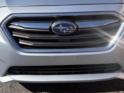 Used 2018 Subaru Legacy 2.5i Limited AWD/4WD image 12