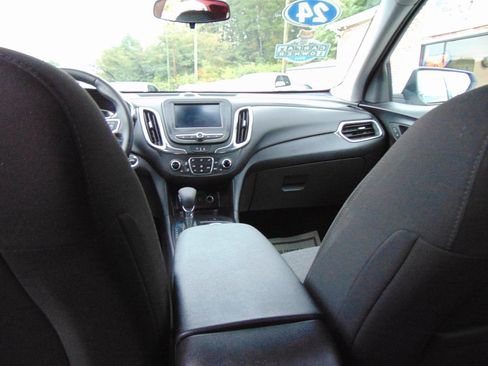 Used 2024 Chevrolet Equinox LT image 19