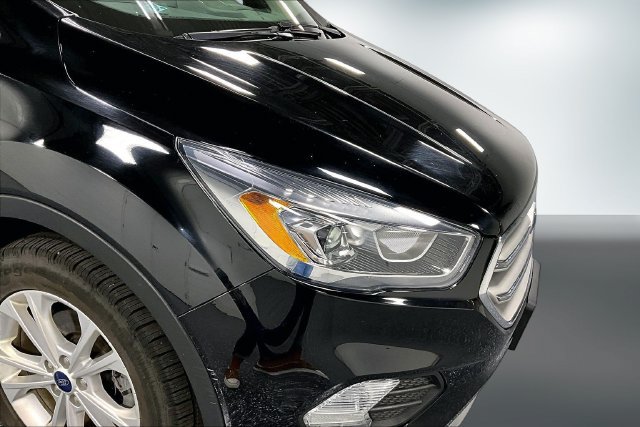 Used 2018 Ford Escape SEL w/ Canadian Touring Package FWD image 28