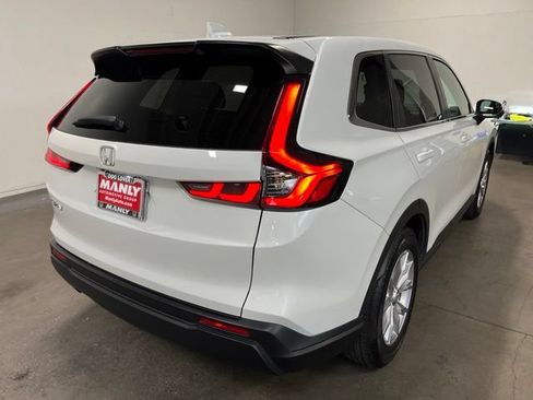 Used 2023 Honda CR-V EX image 2