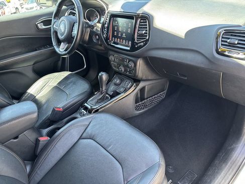Used 2021 Jeep Compass Limited AWD/4WD image 32