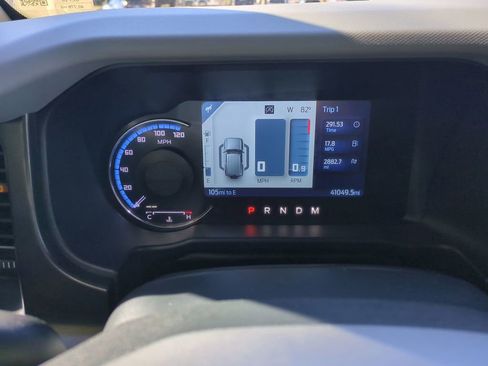 Used 2021 Ford Bronco Badlands image 27