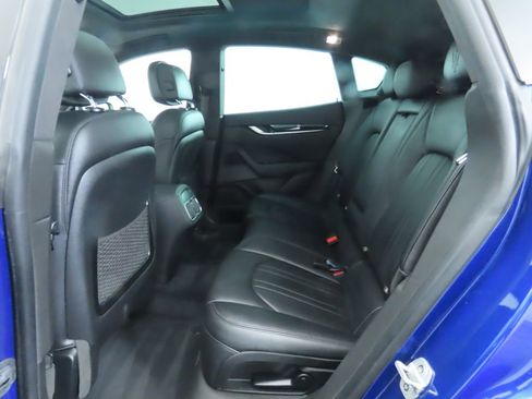 Used 2021 Maserati Levante image 22