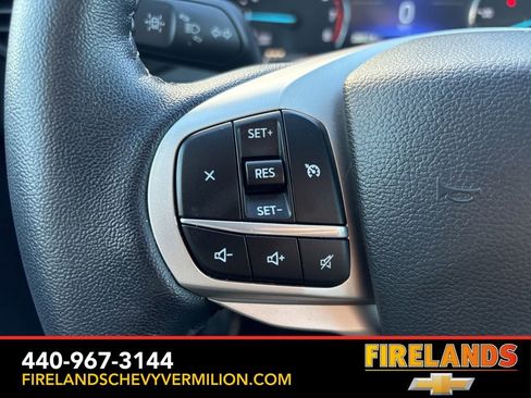 Used 2022 Ford Explorer XLT image 18