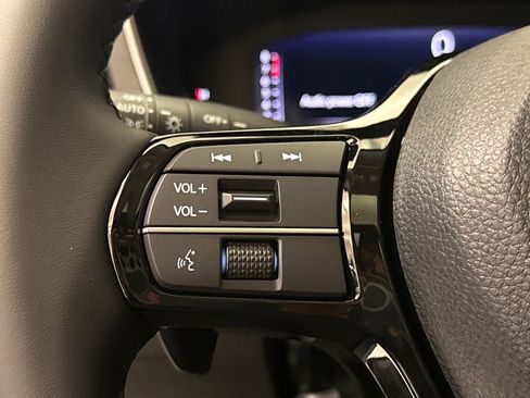 New 2026 Honda Pilot Touring image 32