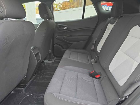 Used 2024 Chevrolet Trax RS image 14