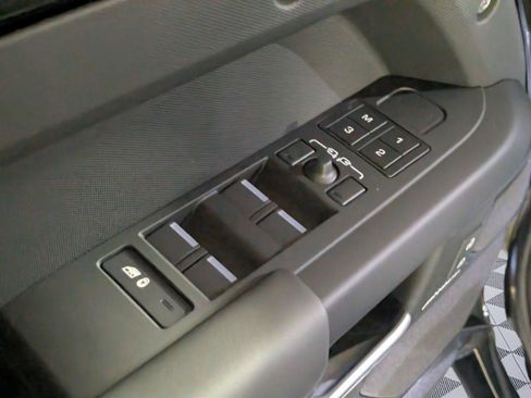 New 2026 Land Rover Defender 110 S AWD/4WD image 12