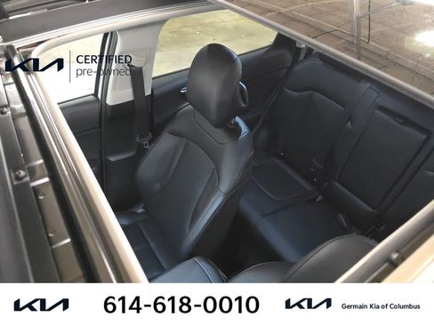 Certified 2023 Kia Sportage SX AWD/4WD image 22