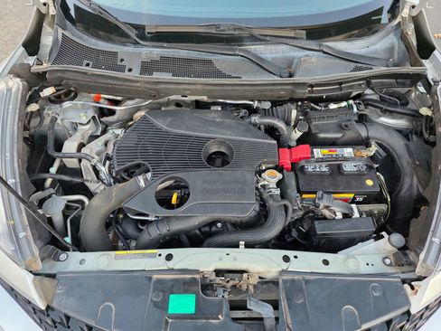 Used 2016 Nissan Juke SL image 20