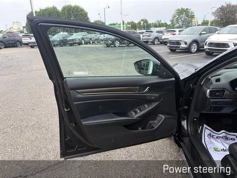 Used 2018 Honda Accord EX-L image 25