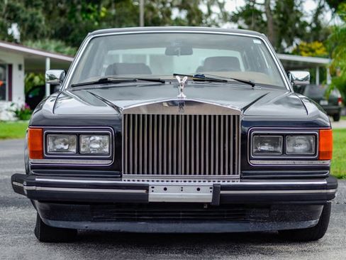 Used 1991 Rolls-Royce Silver Spur II image 14