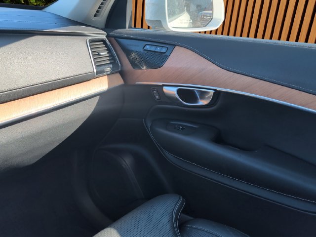 Used 2019 Volvo XC90 T6 Inscription w/ Protection Package Premier AWD/4WD image 12