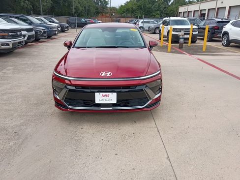 Used 2025 Hyundai Sonata SEL FWD image 5