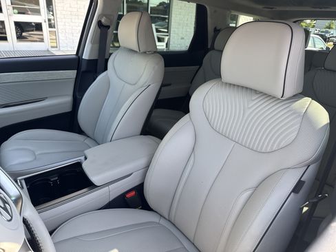 Used 2024 Hyundai Palisade Calligraphy FWD image 12