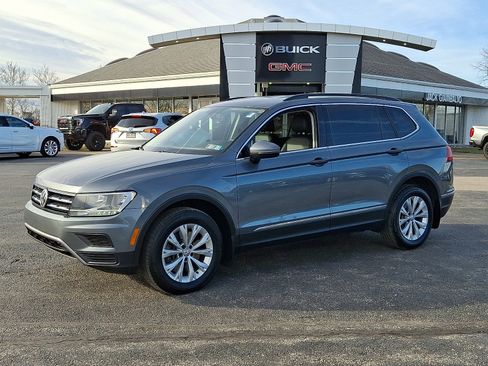 Used 2018 Volkswagen Tiguan SE image 5