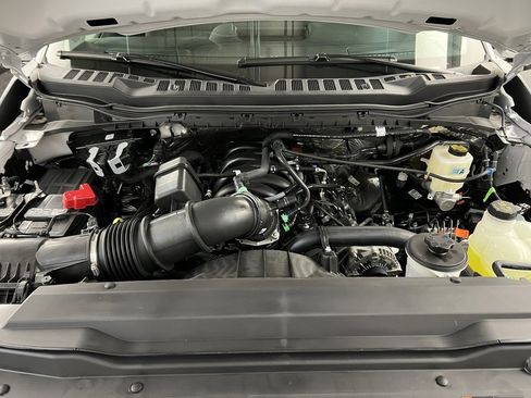 New 2026 Ford F250 XL w/ XL Chrome Package image 26