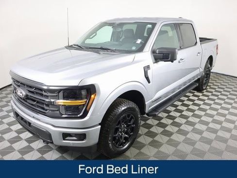 New 2025 Ford F150 XLT w/ Equipment Group 302A MID image 8