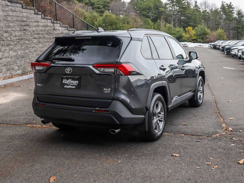 Certified 2023 Toyota RAV4 XLE w/ Convenience Package image 5