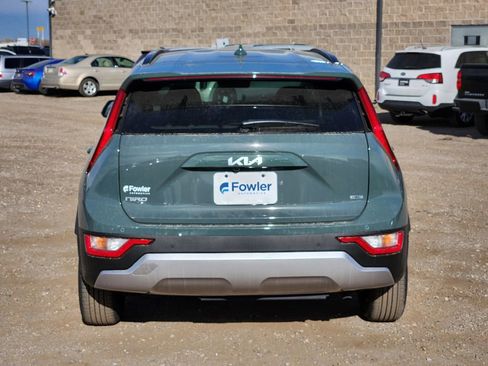 New 2026 Kia Niro EX image 10