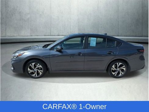 Used 2025 Subaru Legacy Premium AWD/4WD image 2