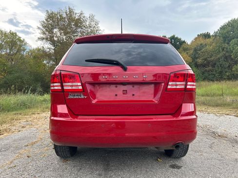 Used 2020 Dodge Journey SE w/ SE Popular Equipment Group FWD image 24