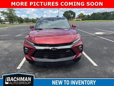 Used 2024 Chevrolet Blazer RS w/ Driver Confidence II Package AWD/4WD image 3