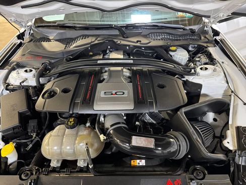 Used 2018 Ford Mustang GT w/ GT Performance Package RWD image 27