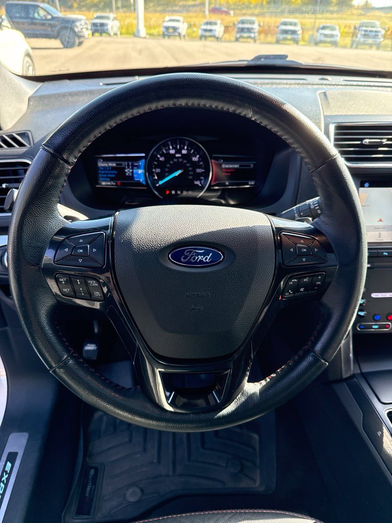 Used 2019 Ford Explorer Sport w/ Equipment Group 401A AWD/4WD image 25