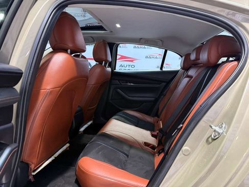 Used 2024 MAZDA MAZDA3 s image 32