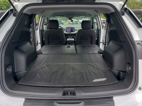 Used 2024 Chevrolet Blazer LT w/ LPO, Floor Liner Package FWD image 11