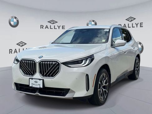 Certified 2026 BMW X3 xDrive30i w/ Convenience Package AWD/4WD image 3