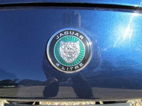 Used 1998 Jaguar XK8 Convertible image 27