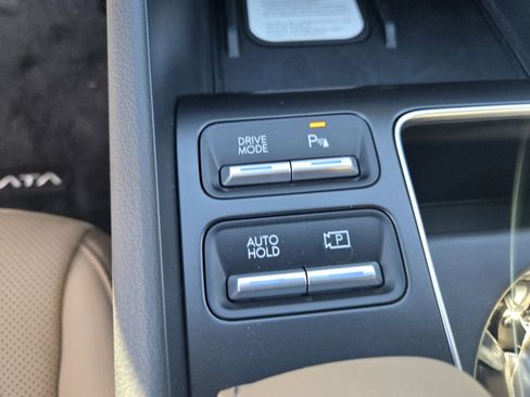 New 2026 Hyundai Sonata Limited image 19