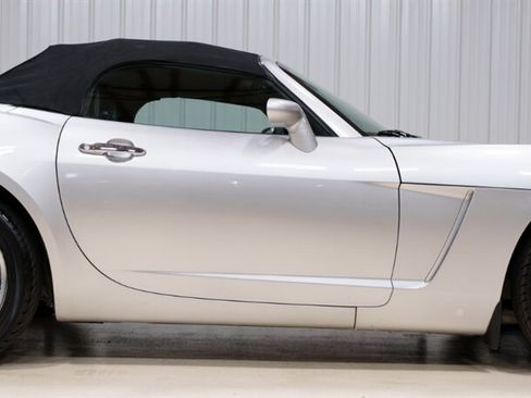Used 2008 Saturn Sky w/ Premium Trim Package RWD image 17