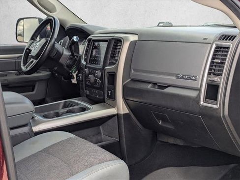 Used 2018 RAM 3500 Big Horn image 21