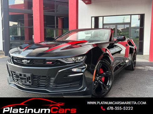 Used 2022 Chevrolet Camaro SS RWD image 1