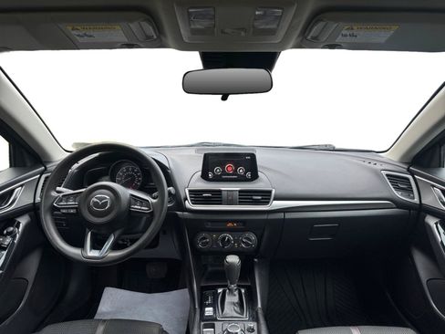 Used 2018 MAZDA MAZDA3 Sport w/ Preferred Equipment Package FWD image 7